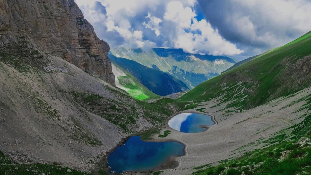 Вілла Castello Di Pupaggi Sellano Екстер'єр фото